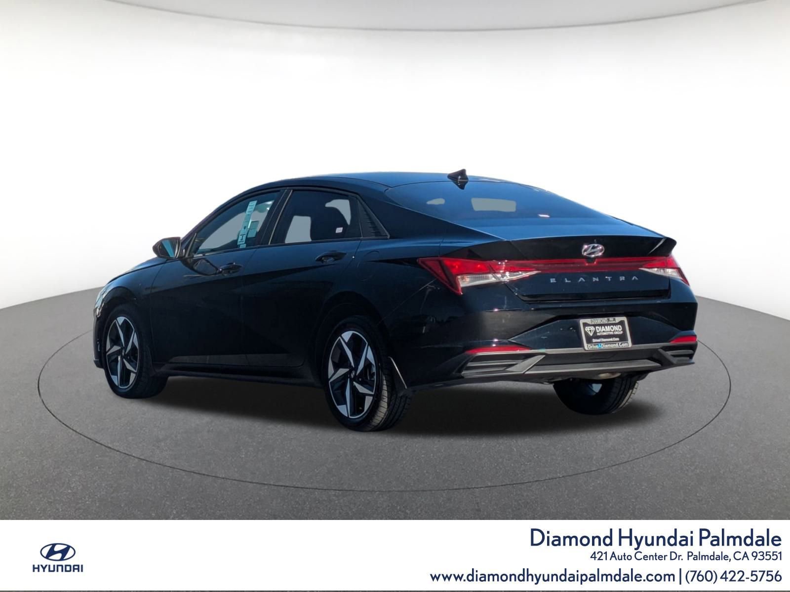 Certified 2023 Hyundai Elantra SEL w/ Convenience Package image 4