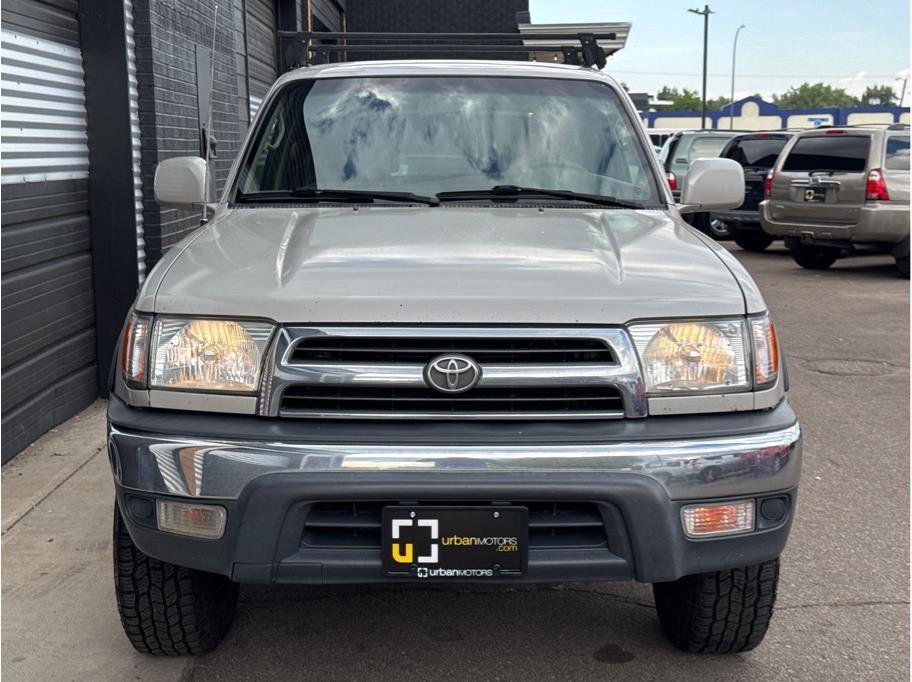 Used 2000 Toyota 4Runner SR5 image 12