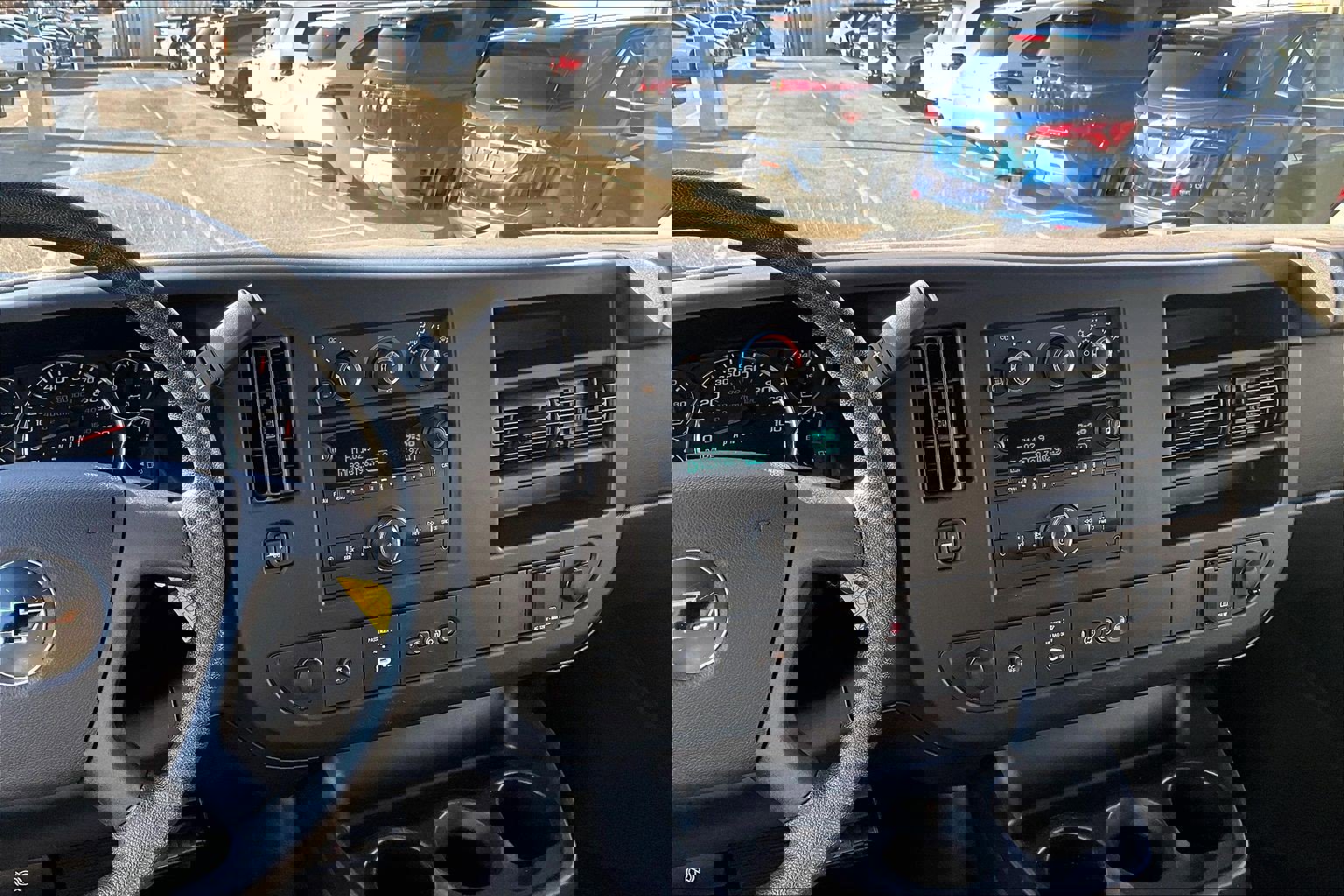 Used 2018 Chevrolet Express 2500 LT w/ LT Preferred Equipment Group image 6