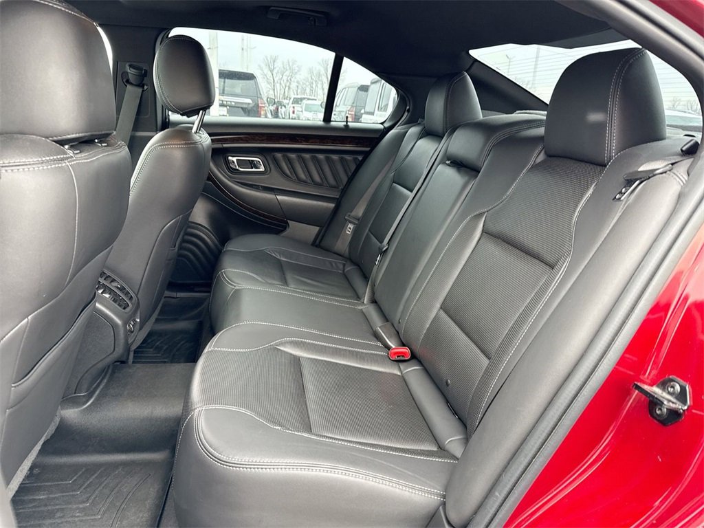 Used 2019 Ford Taurus Limited image 23
