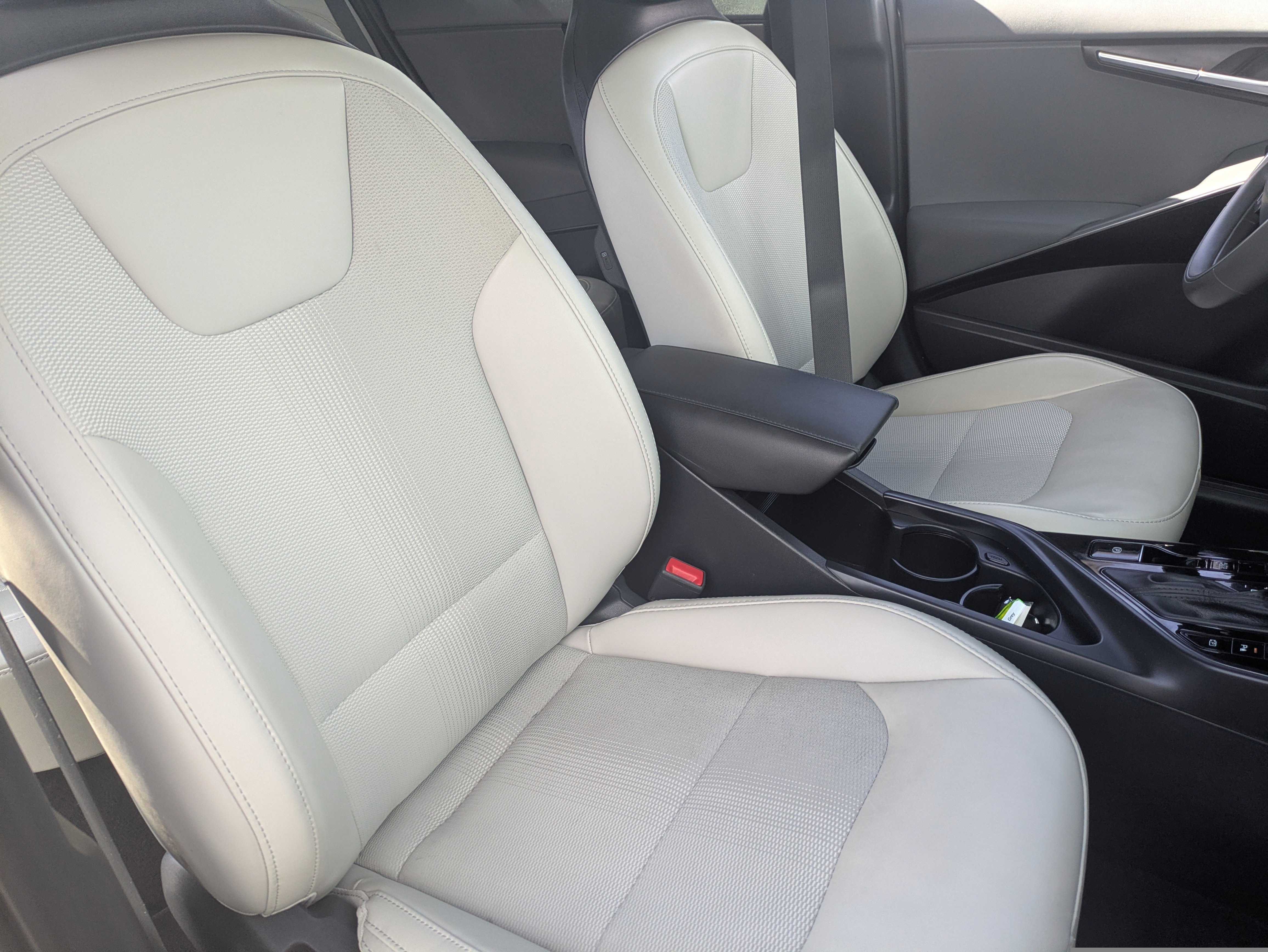 Certified 2023 Kia Niro EX image 11