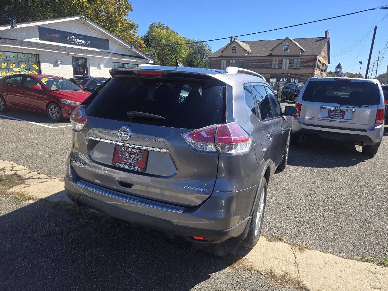 Used 2015 Nissan Rogue SV AWD/4WD image 7