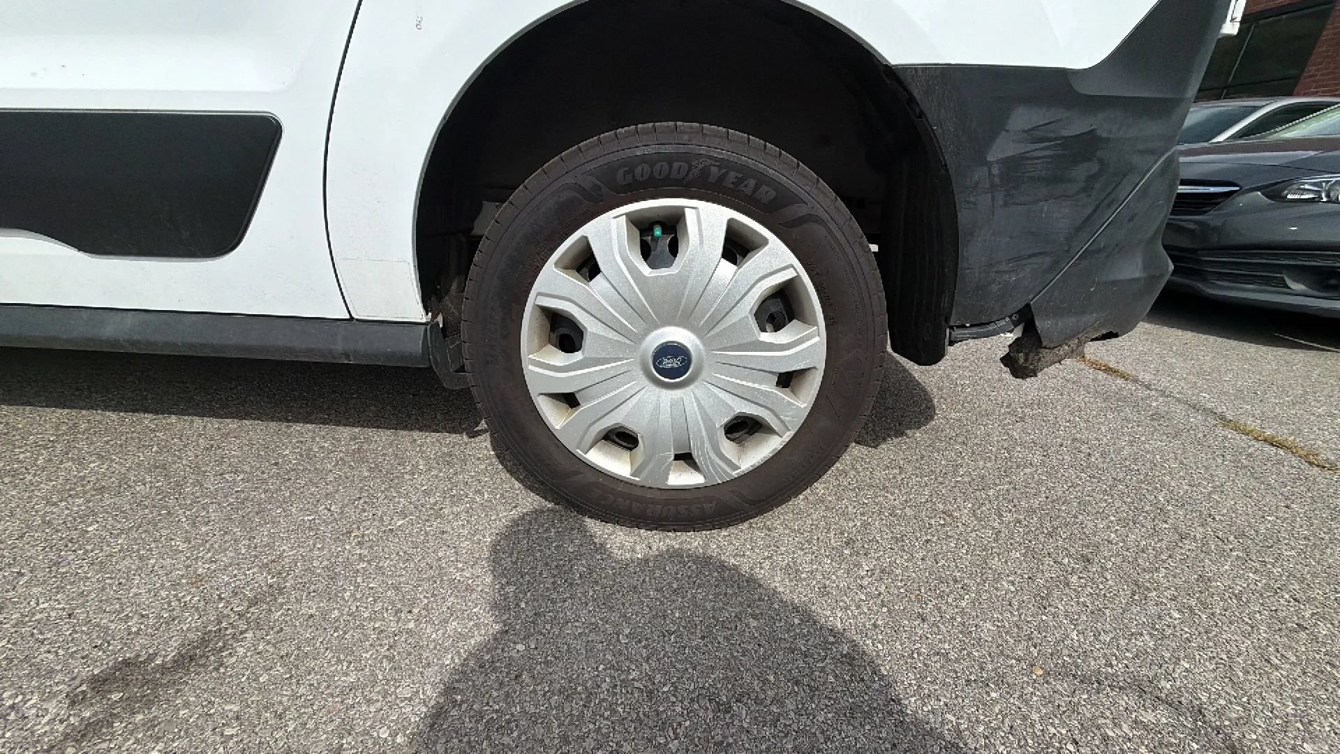 Used 2019 Ford Transit Connect XL FWD image 19