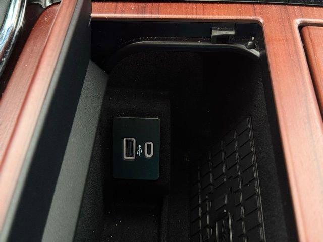 Used 2022 Lincoln Navigator Reserve image 40