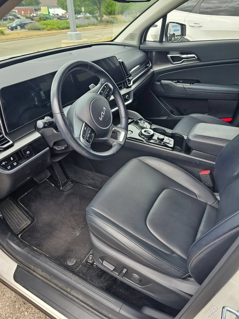 Used 2024 Kia Sportage EX w/ EX Premium Package AWD/4WD image 28