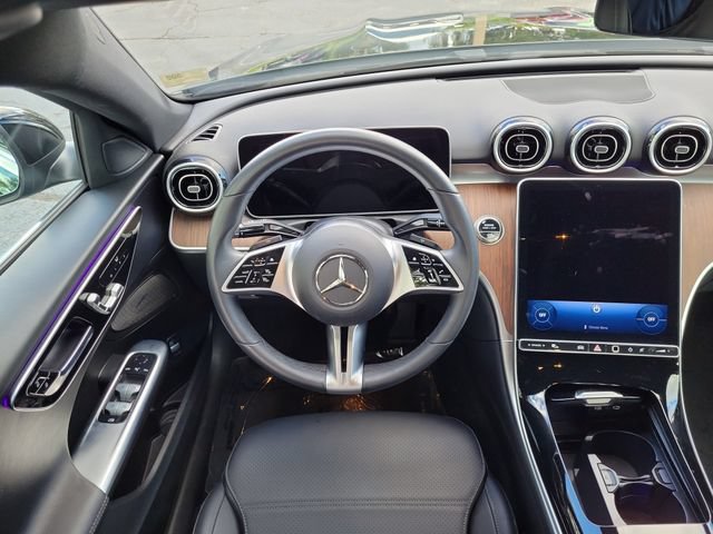 Used 2025 Mercedes-Benz C 300 Sedan image 9