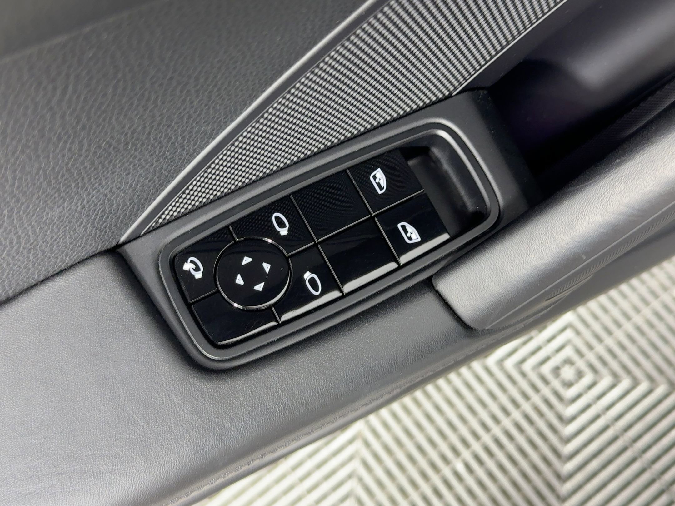 Certified 2021 Porsche 911 Carrera S image 13