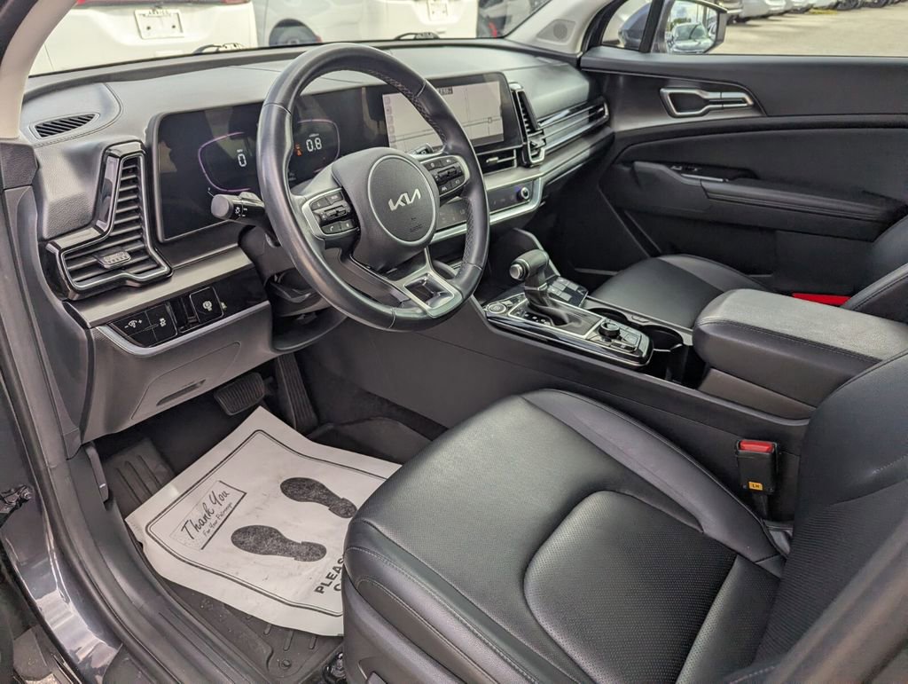 Used 2024 Kia Sportage EX image 23