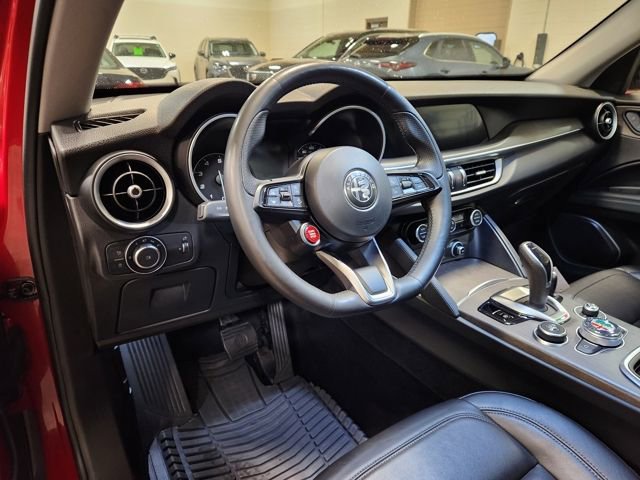 Used 2021 Alfa Romeo Stelvio Ti w/ Nero Edizione image 12