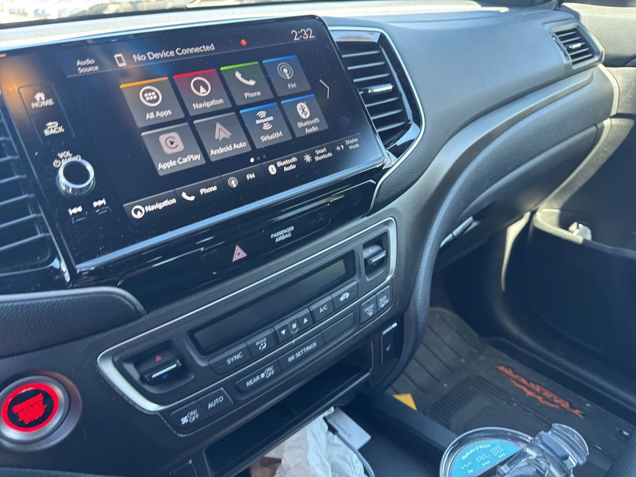 Used 2025 Honda Ridgeline TrailSport image 10