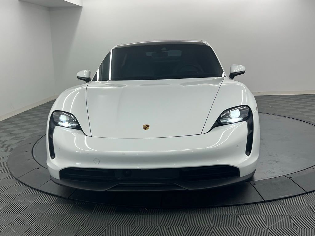 Used 2020 Porsche Taycan 4S image 5