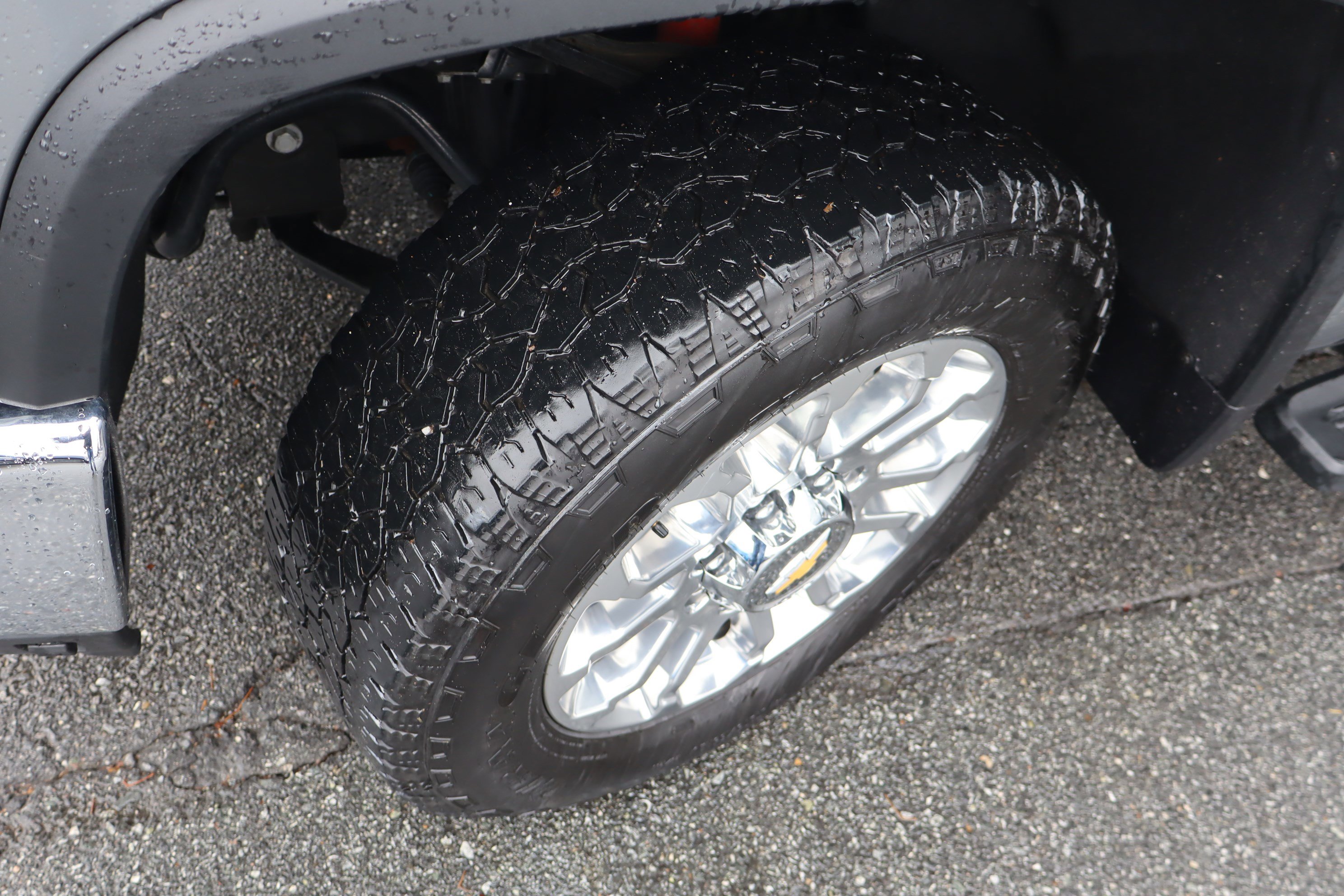 Used 2025 Chevrolet Silverado 2500 LTZ w/ LTZ Plus Package image 41