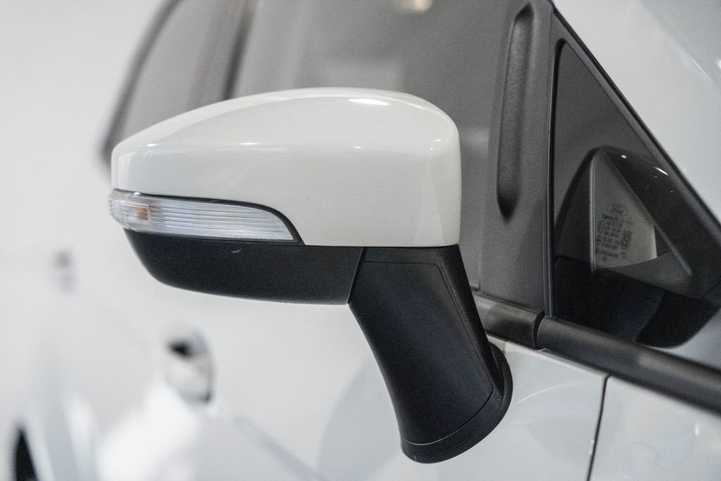 Used 2022 Ford EcoSport SE image 18