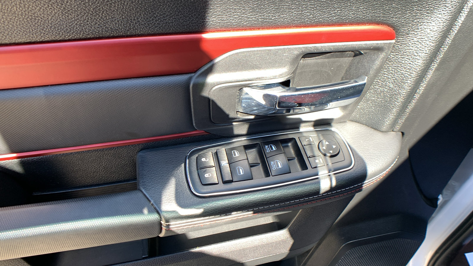 Used 2017 RAM 1500 Rebel w/ Luxury Group AWD/4WD image 14