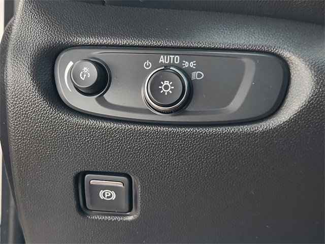 Used 2021 Chevrolet Blazer LT image 21