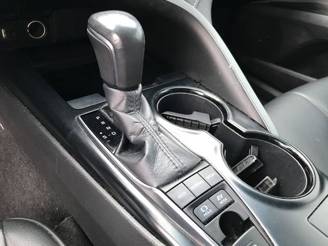 Used 2019 Toyota Camry SE image 7