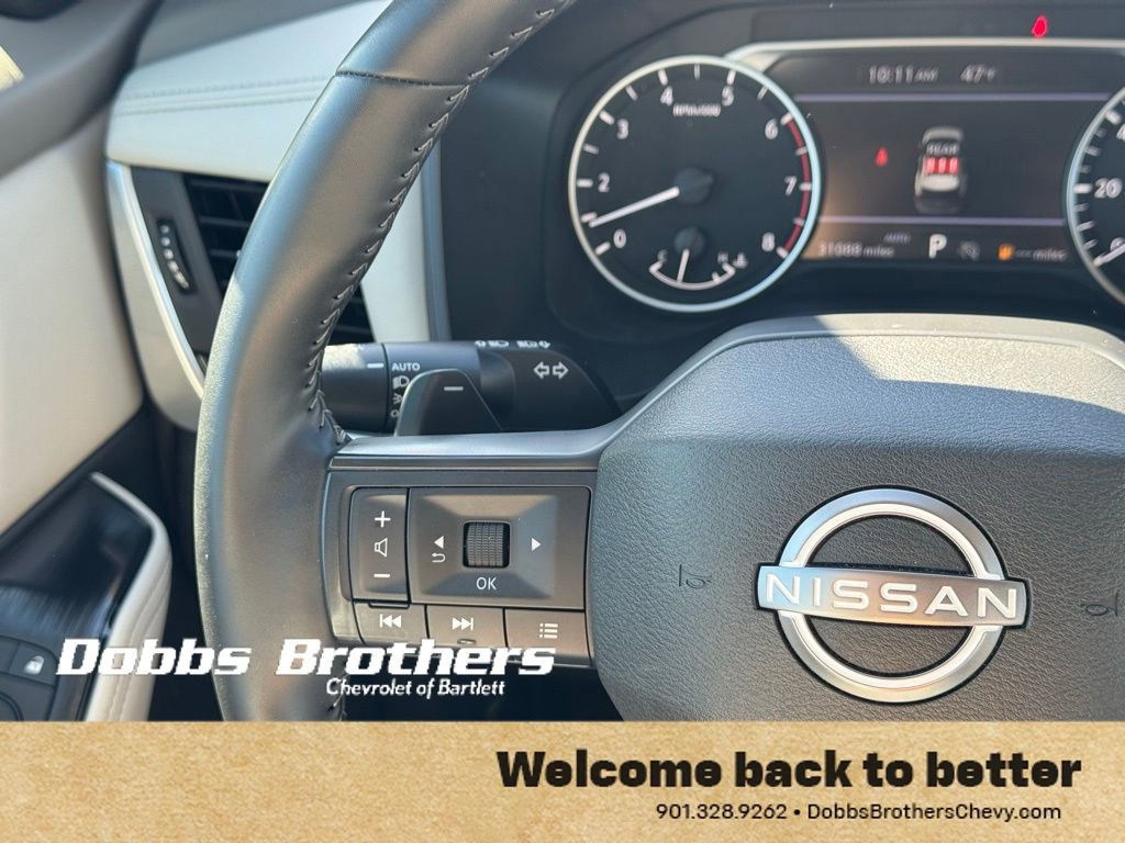 Used 2025 Nissan Rogue SV image 18