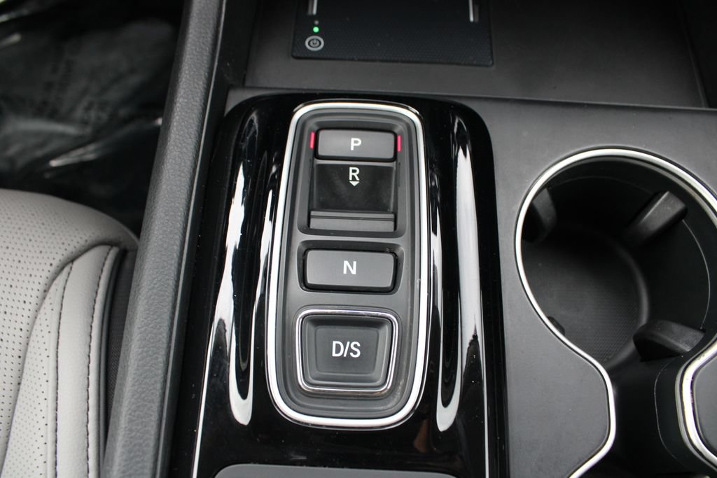 Used 2024 Honda Pilot Elite image 22