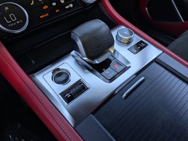 Used 2021 Jaguar F-PACE SVR image 12