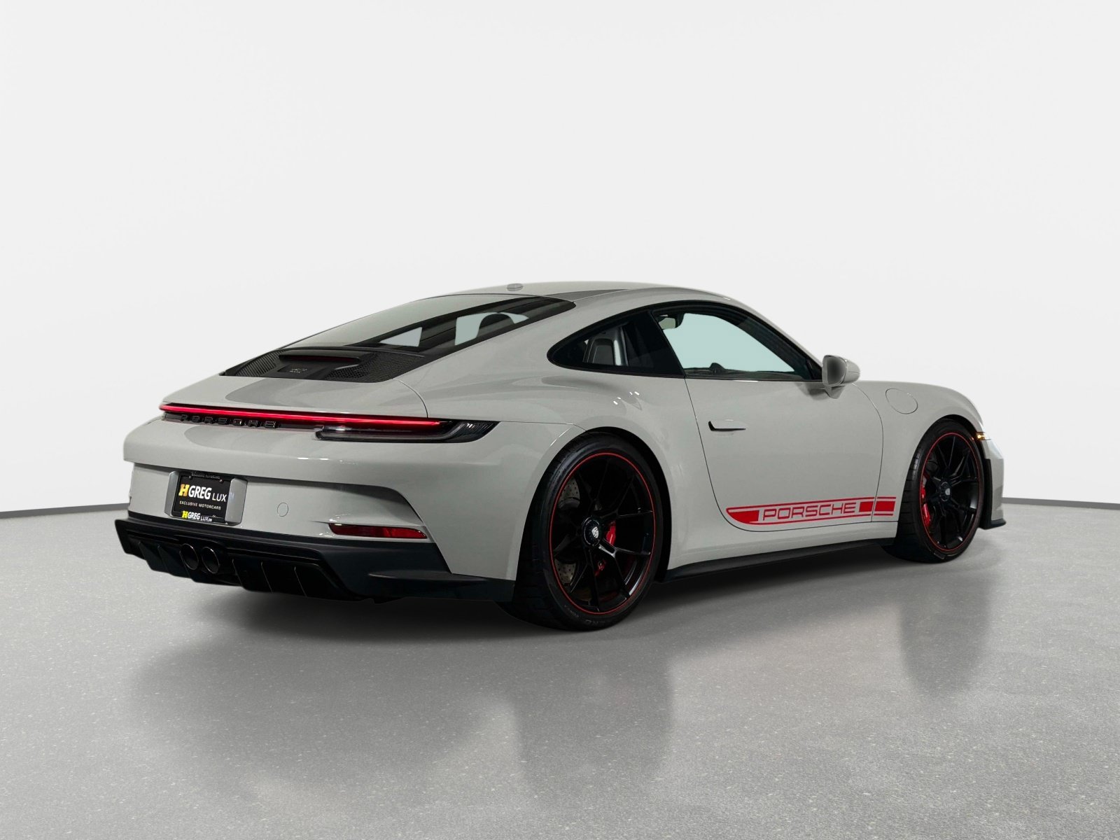 Used 2024 Porsche 911 GT3 RWD image 3