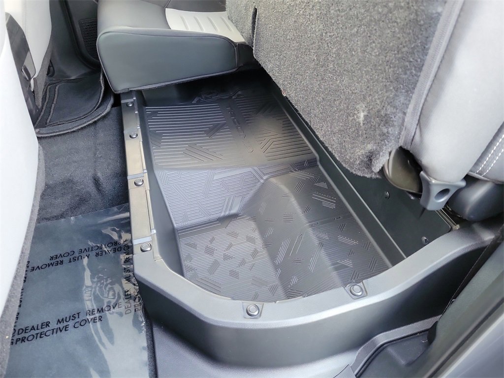 Used 2025 Toyota Tacoma TRD Off-Road image 23