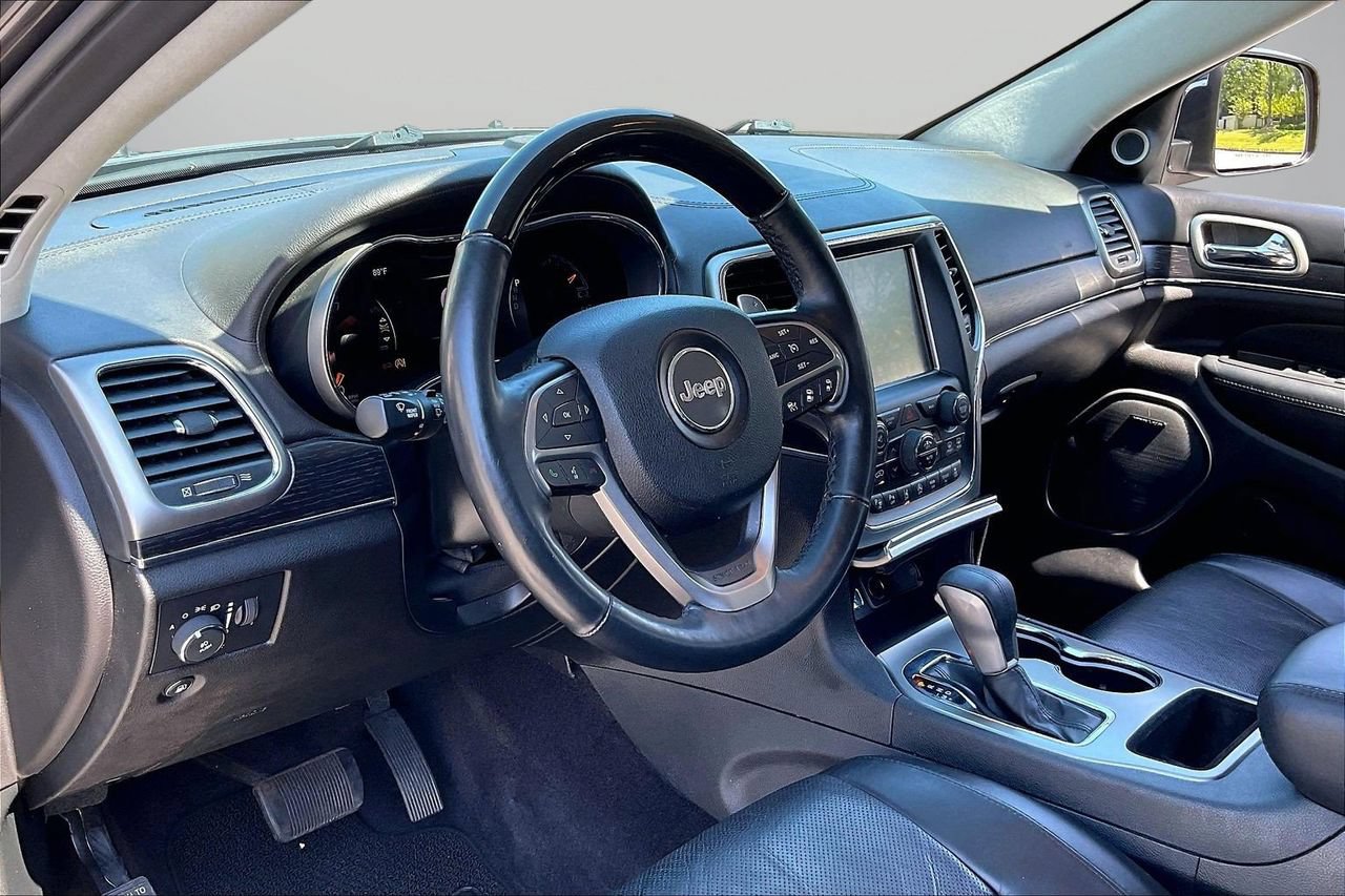 Certified 2017 Jeep Grand Cherokee Summit RWD image 21