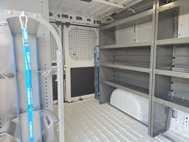 Used 2025 RAM ProMaster 2500 w/ Quick Order Package 22G SLT FWD image 9