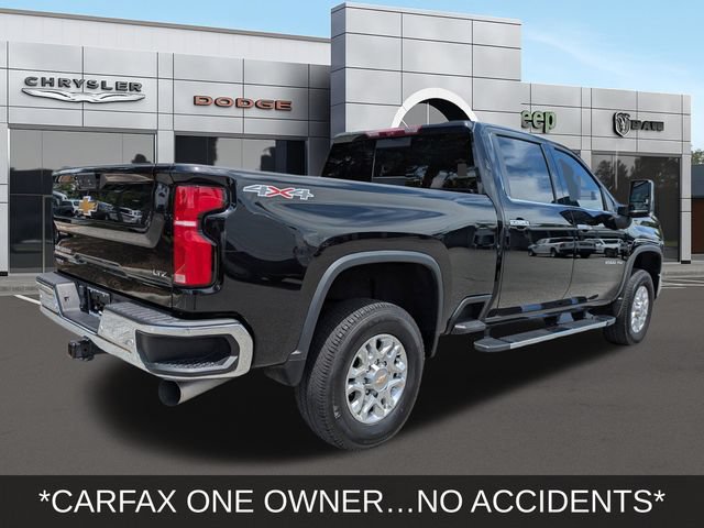 Used 2024 Chevrolet Silverado 2500 LTZ w/ LTZ Premium Package AWD/4WD image 3