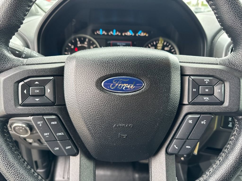 Used 2015 Ford F150 XLT w/ Equipment Group 302A Luxury image 23