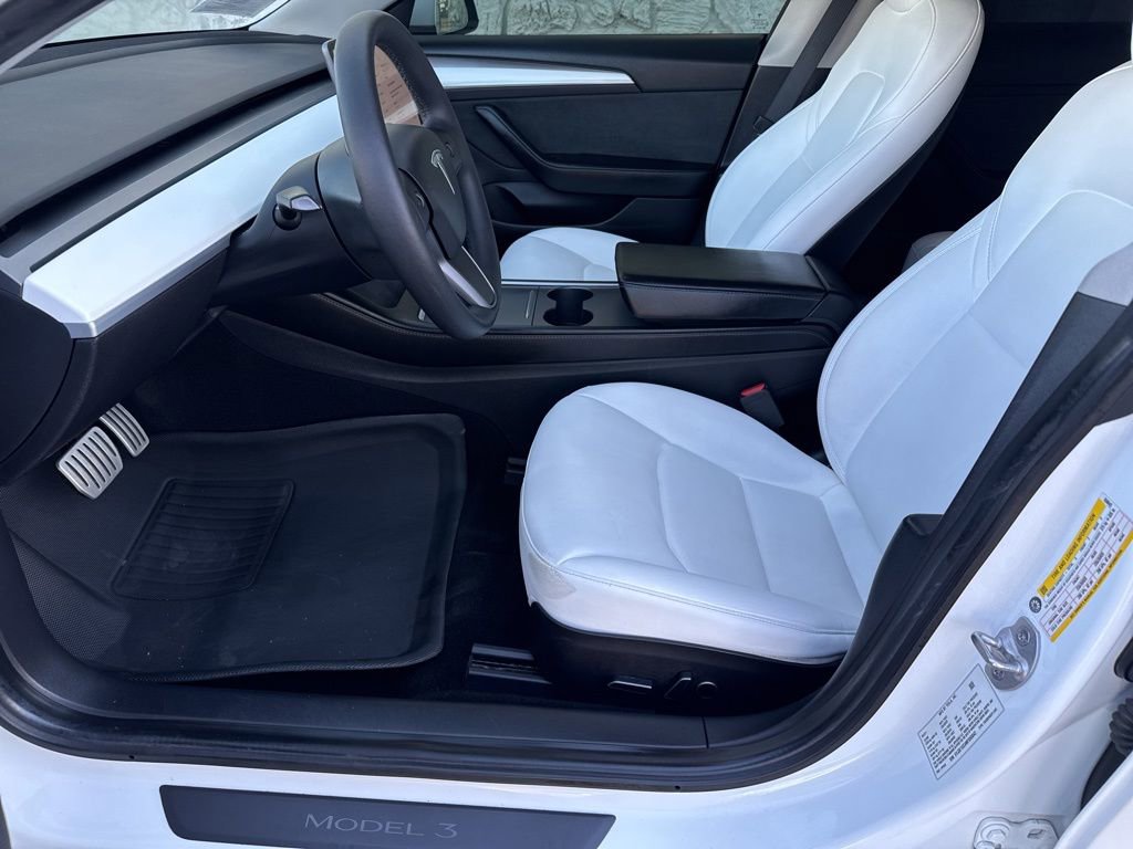 Used 2021 Tesla Model 3 Performance image 22