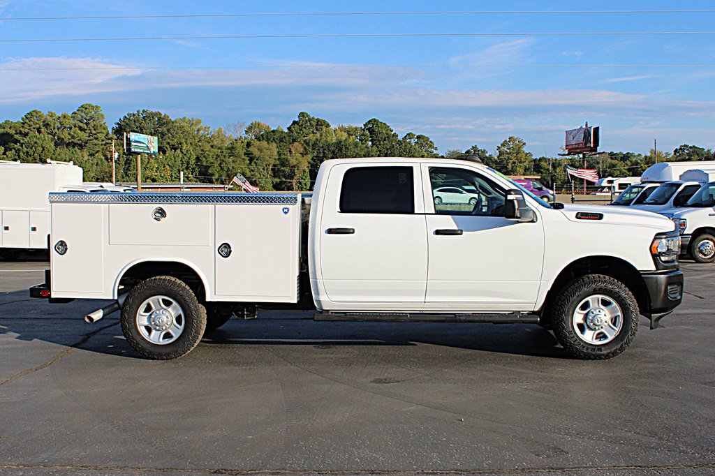 Used 2024 RAM 2500 Tradesman AWD/4WD image 12