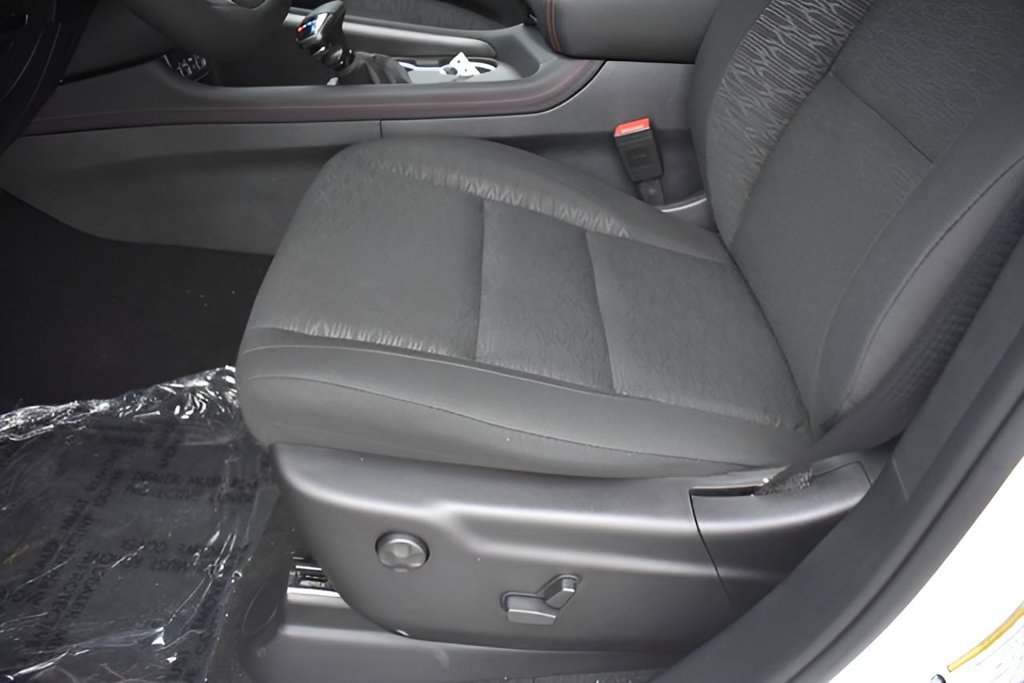 Used 2025 Dodge Durango GT w/ Blacktop Package RWD image 24