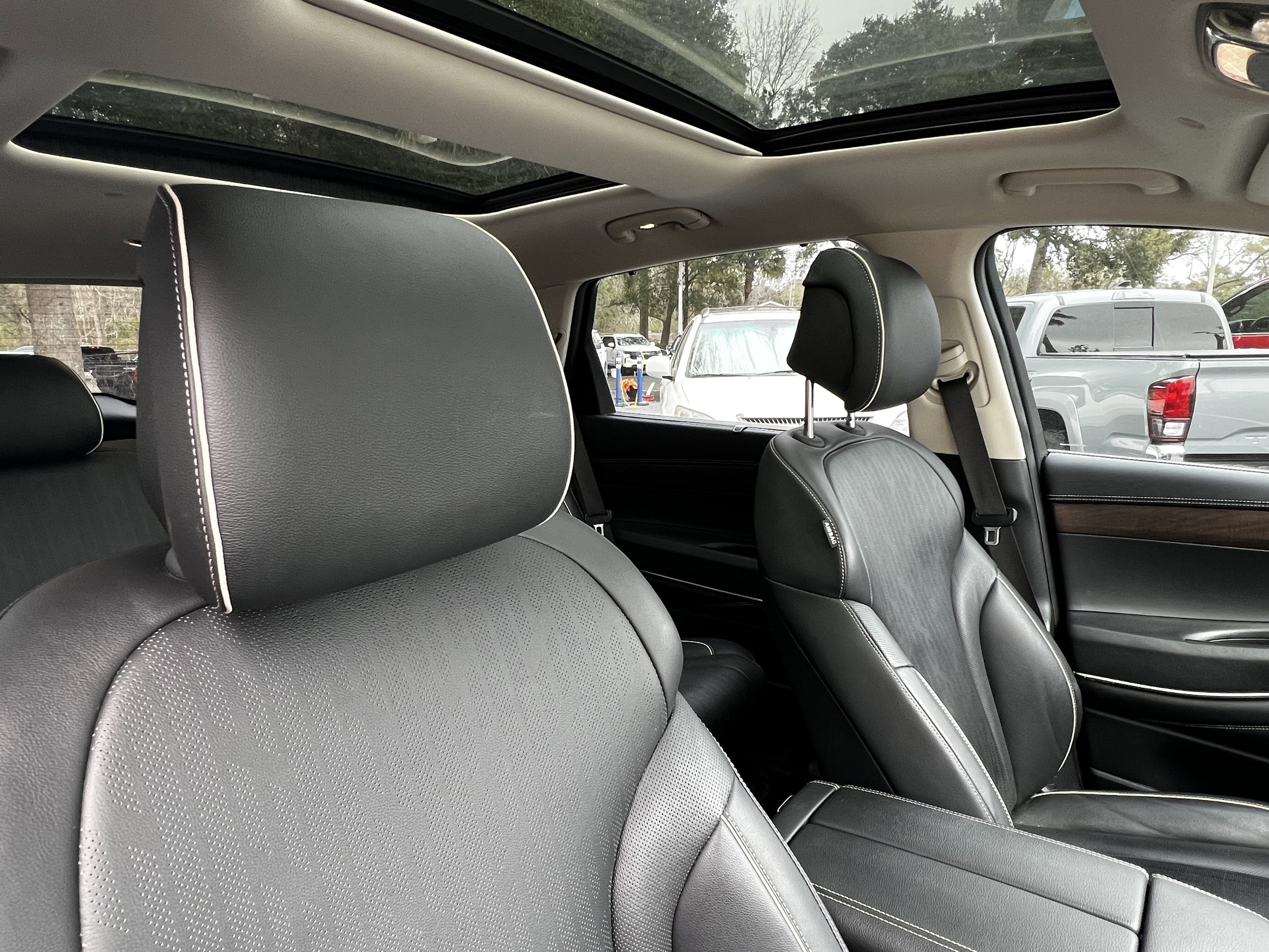 Used 2023 Genesis GV80 2.5T w/ Prestige 20" Package image 46