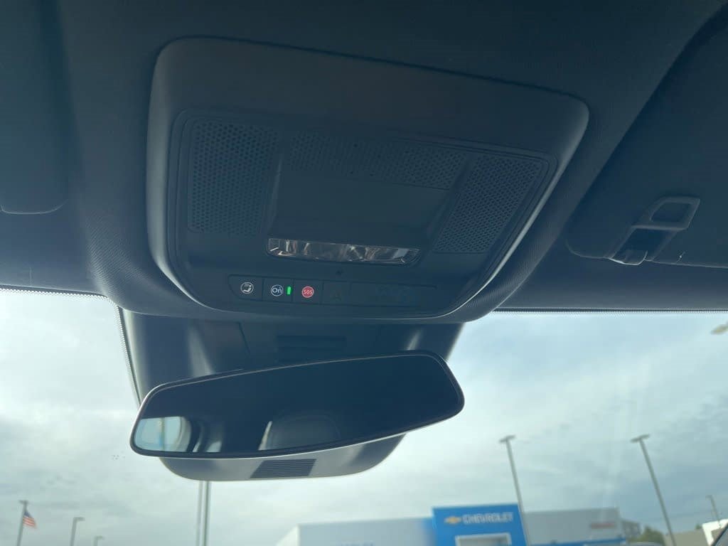 New 2026 Chevrolet Equinox EV RS image 23