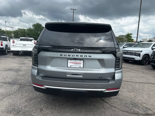 New 2026 Chevrolet Suburban LT w/ Comfort Package AWD/4WD image 4