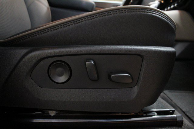 New 2026 GMC Canyon Denali AWD/4WD image 11