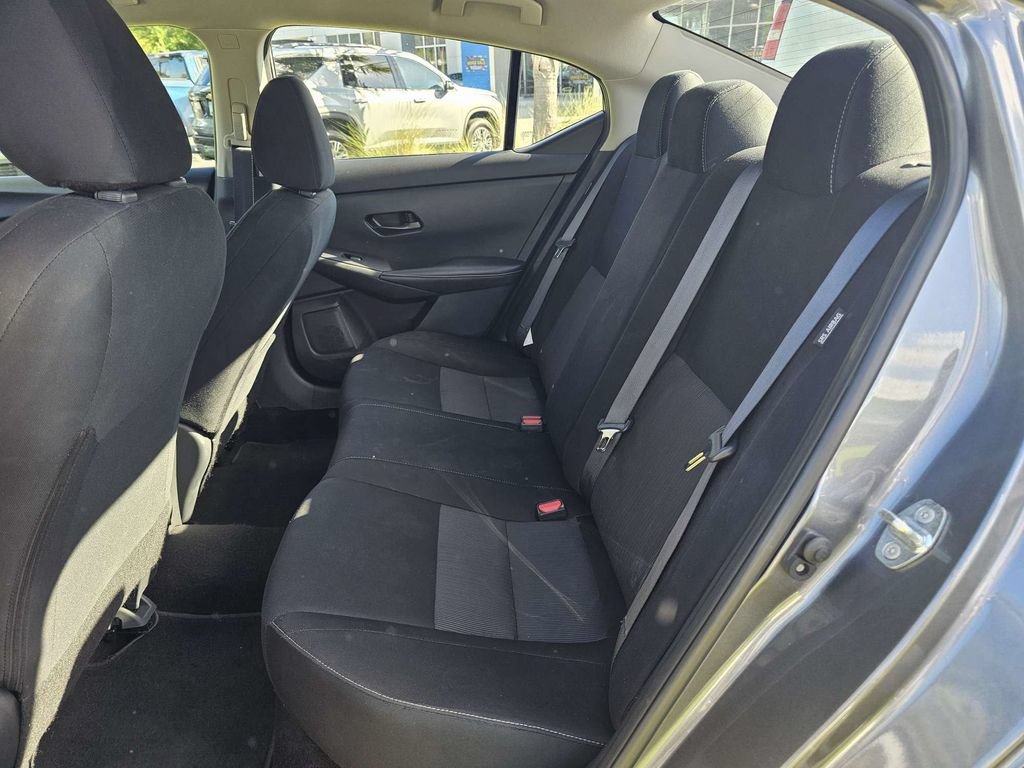 Used 2025 Nissan Sentra SV FWD image 13