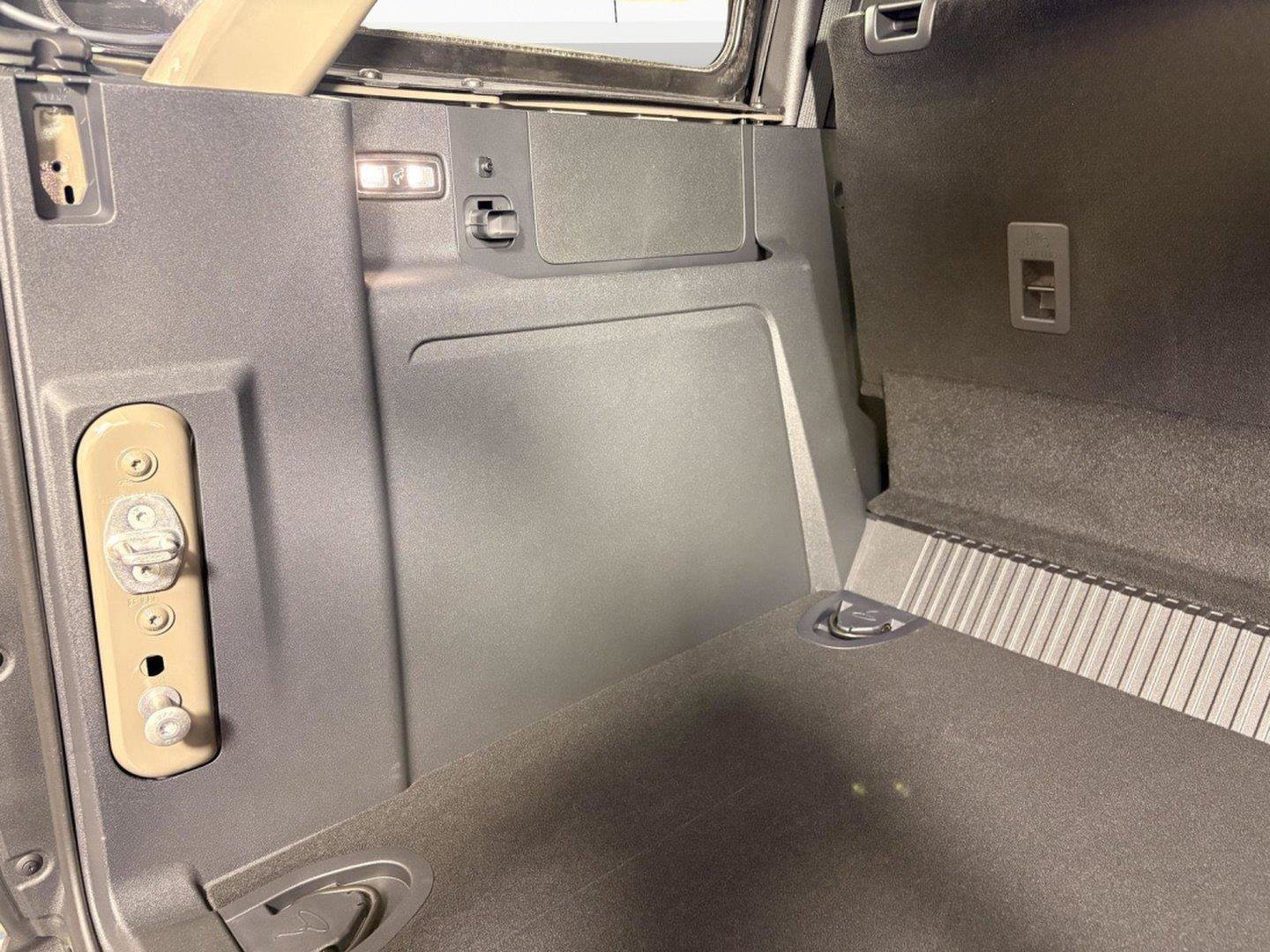 Used 2026 Ford Bronco Outer Banks AWD/4WD image 9