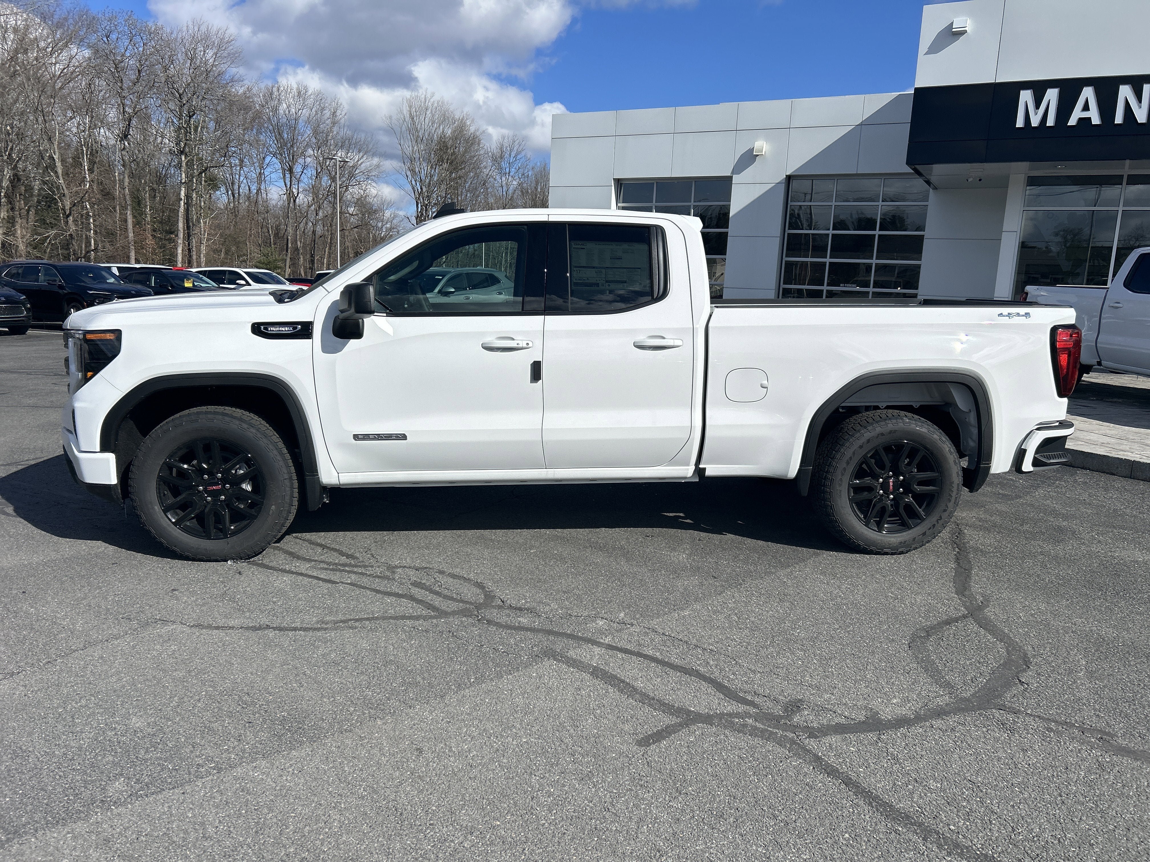 New 2026 GMC Sierra 1500 Elevation AWD/4WD image 2