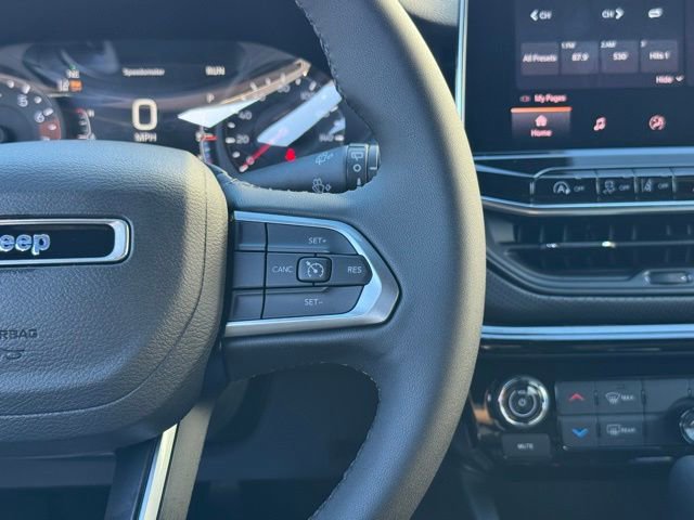 New 2026 Jeep Compass Latitude image 15