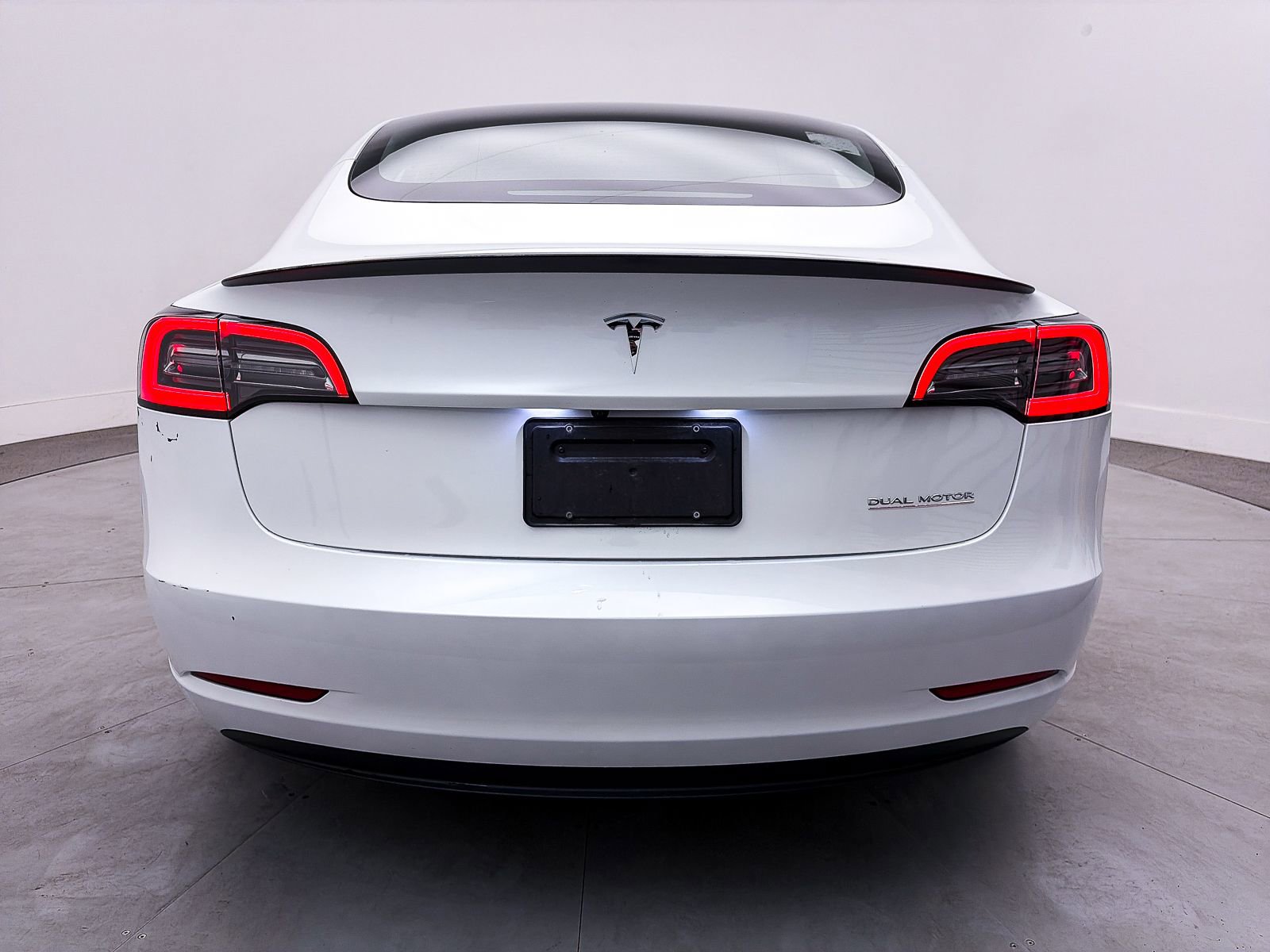Used 2023 Tesla Model 3 Performance image 10