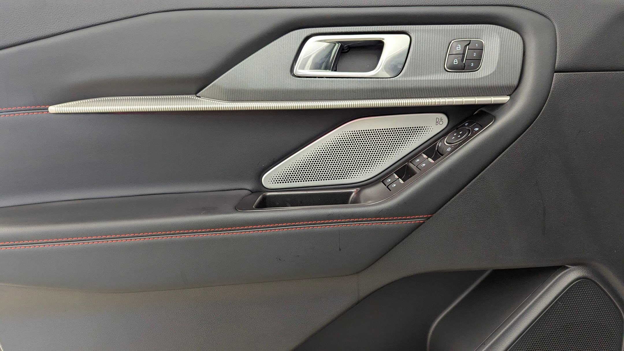 New 2026 Ford Explorer ST w/ Sun And Sound Package image 13