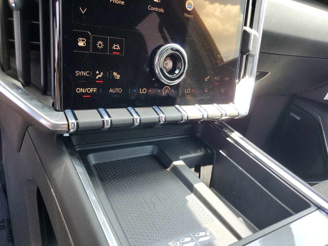 New 2026 GMC Acadia Elevation w/ Black Edition FWD image 23