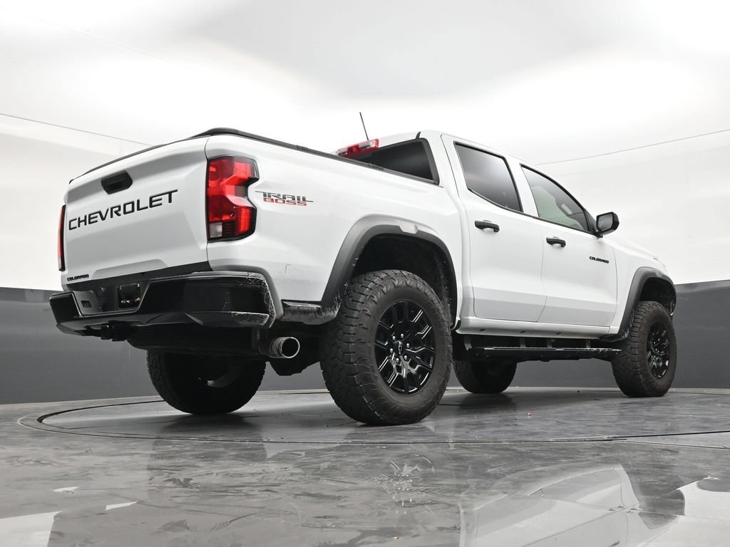 Used 2024 Chevrolet Colorado Trail Boss w/ Advanced Trailering Package AWD/4WD image 24