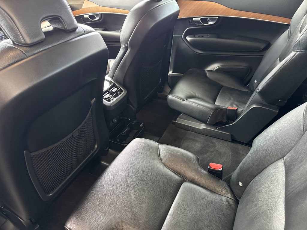 Certified 2023 Volvo XC90 B6 Plus AWD/4WD image 11