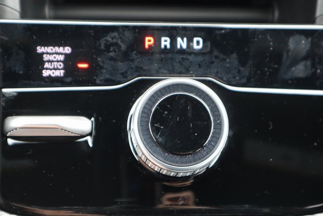 New 2025 Jeep Grand Cherokee Limited w/ Trailer Tow Package image 15