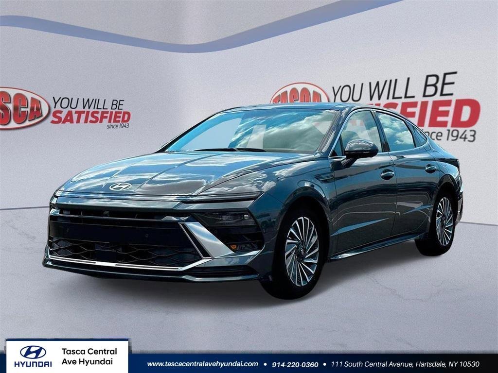 New 2025 Hyundai Sonata Limited image 1