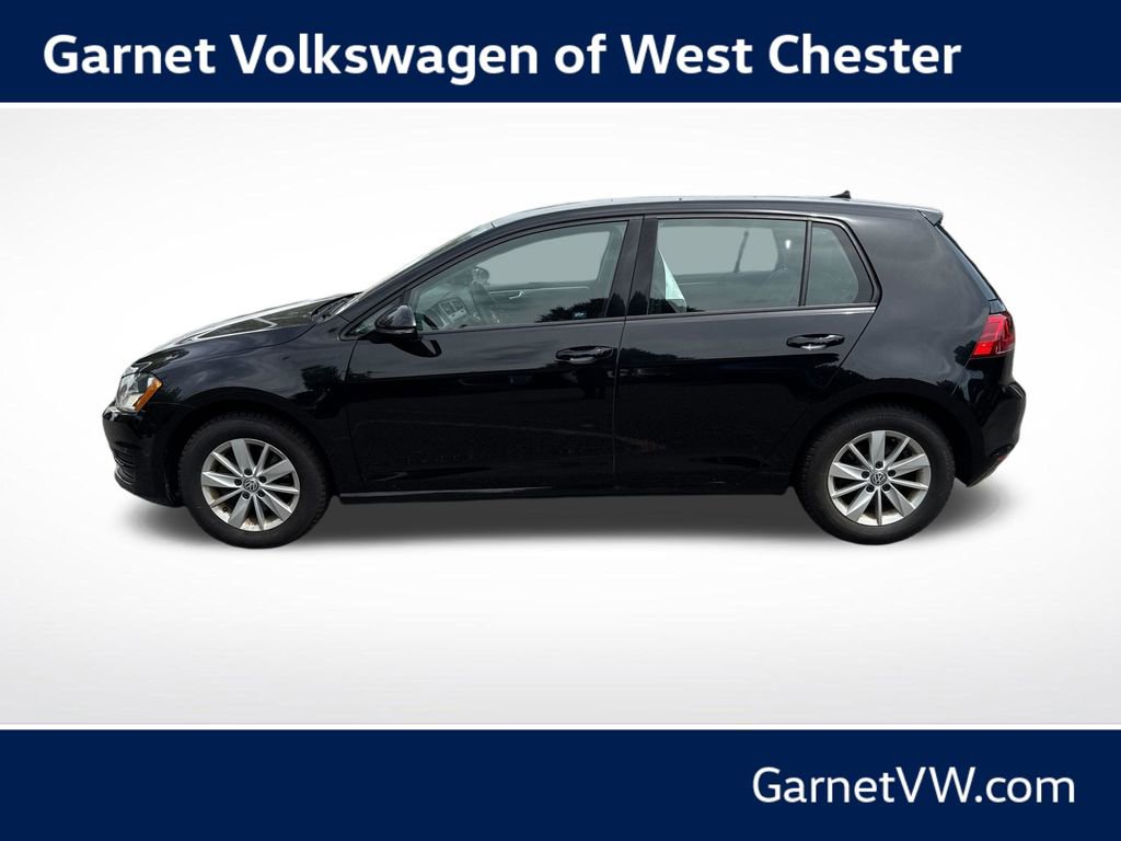 Used 2015 Volkswagen Golf S FWD image 2