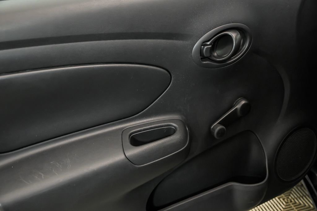 Used 2016 Nissan Versa S Plus image 10