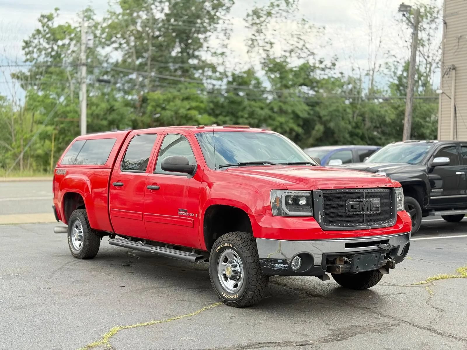 Used 2009 GMC Sierra 2500 SLE w/ Convenience Package AWD/4WD image 4